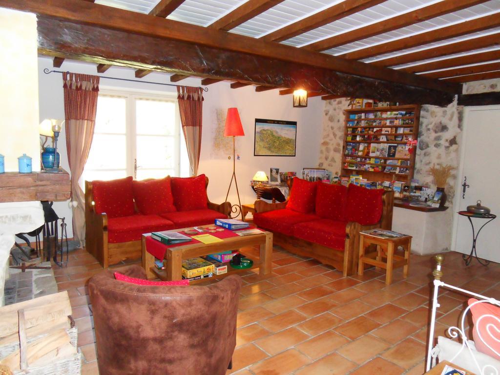 L'Estapade Des Tourelons Bed & Breakfast Saint-Jean-en-Royans Exterior foto